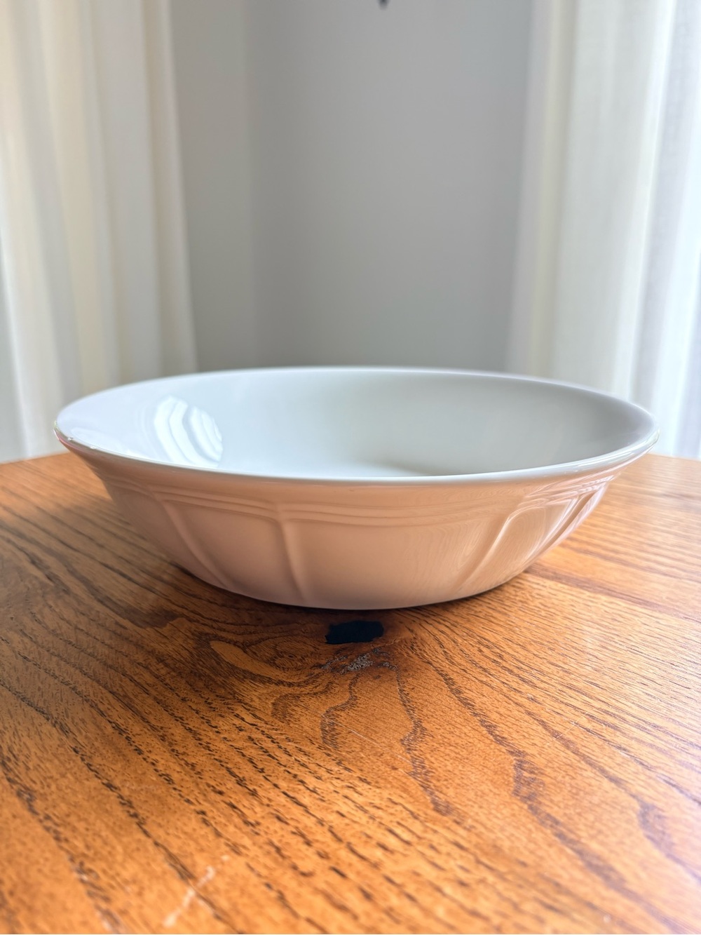 Mikasa Antique White Ceramic pasta or Serving Bowl- 9.5”